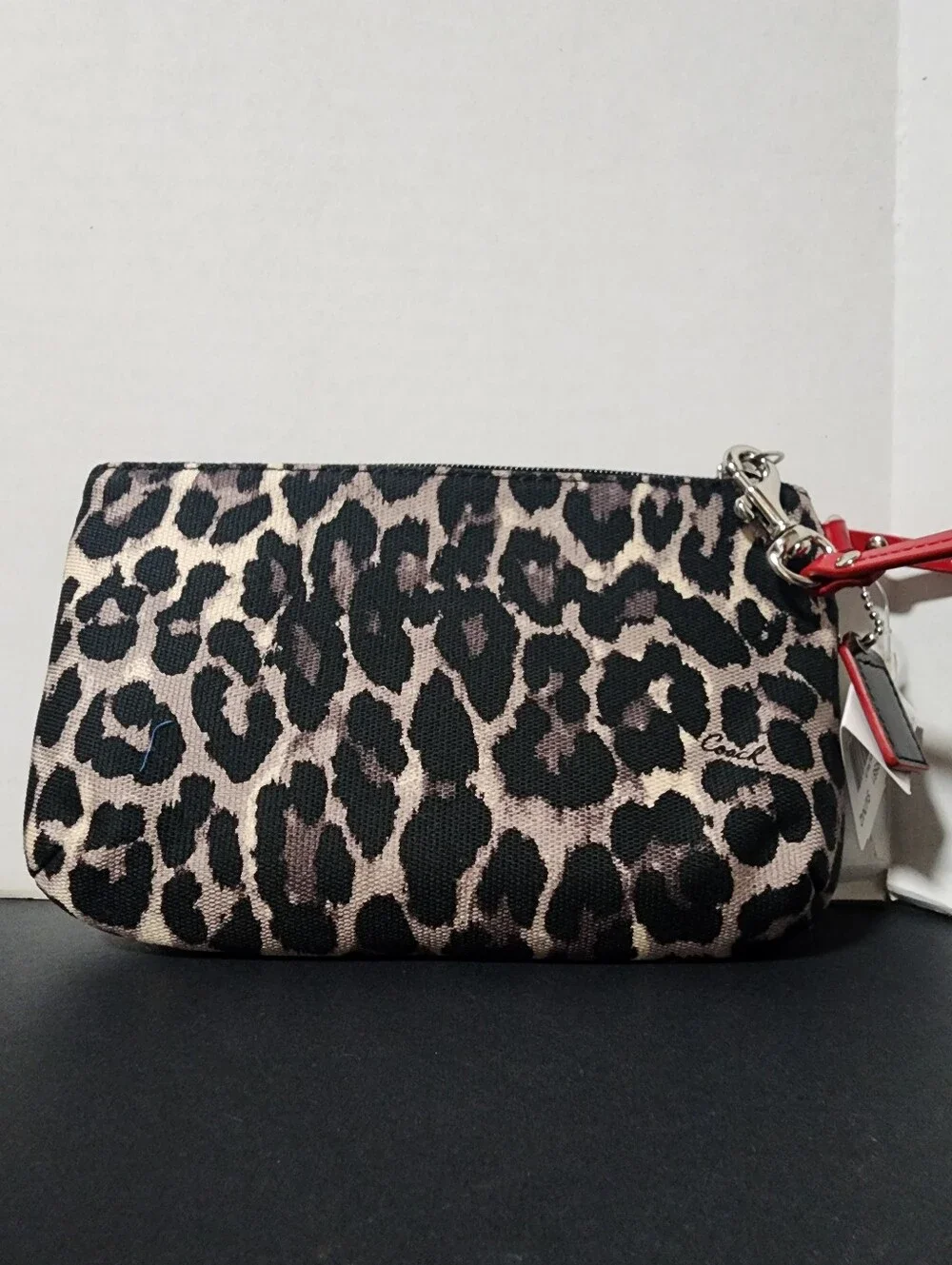 ✨️NWT✨️ Coach Park Ocelot Print Medium Turnlock Wristlet, 2013